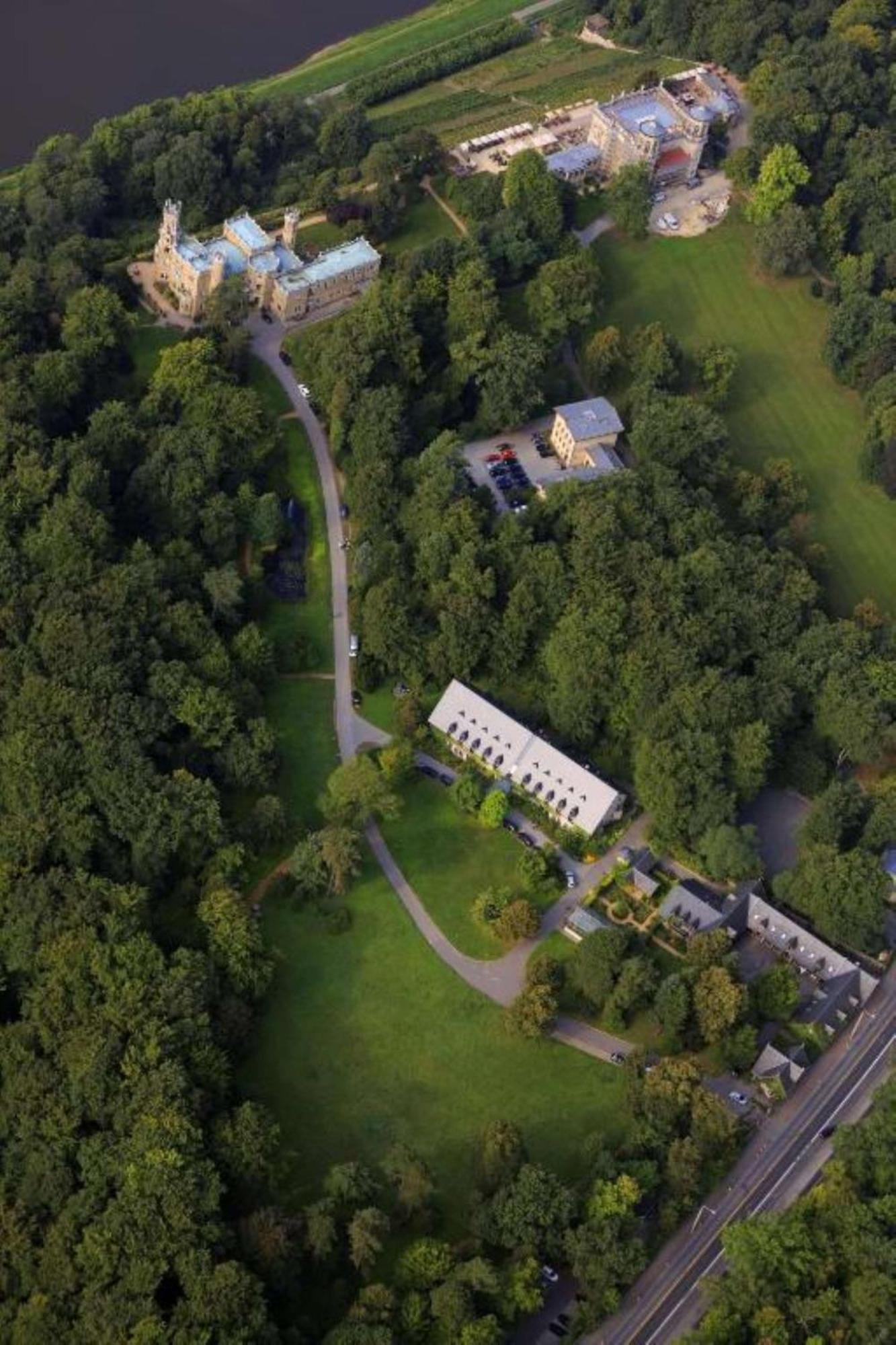 Schloss Eckberg Hotel 4*