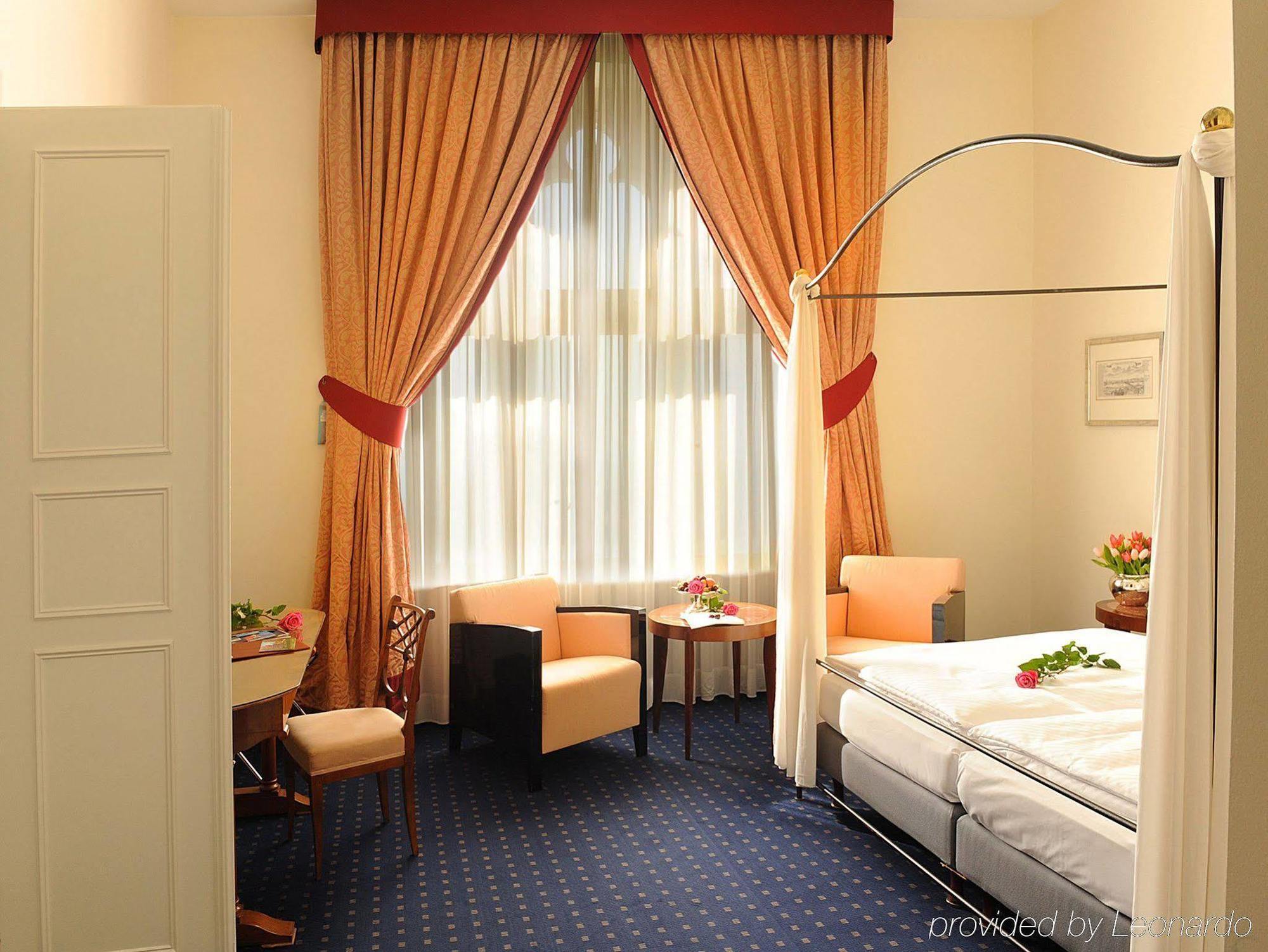 Hotel Schloss Eckberg Dresden